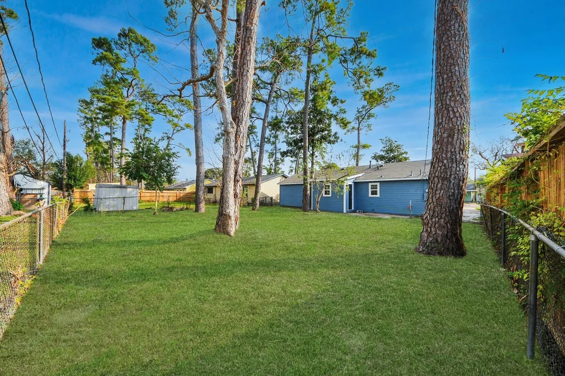 Photo of 6511 Mohawk Street