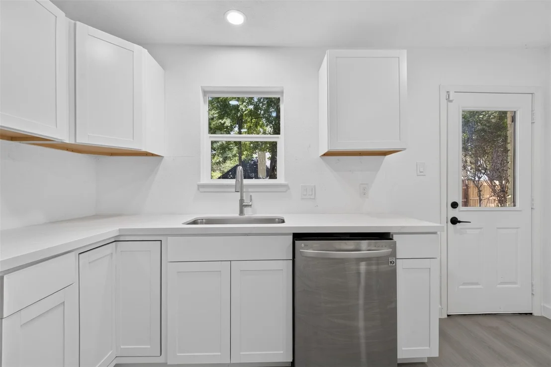 Photo of 4247 Rosegate Drive