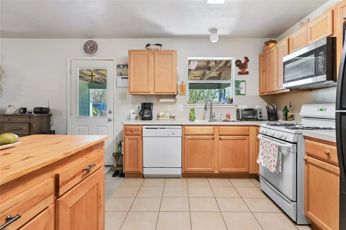 Photo of 1819 NW Emerald Pathway Drive