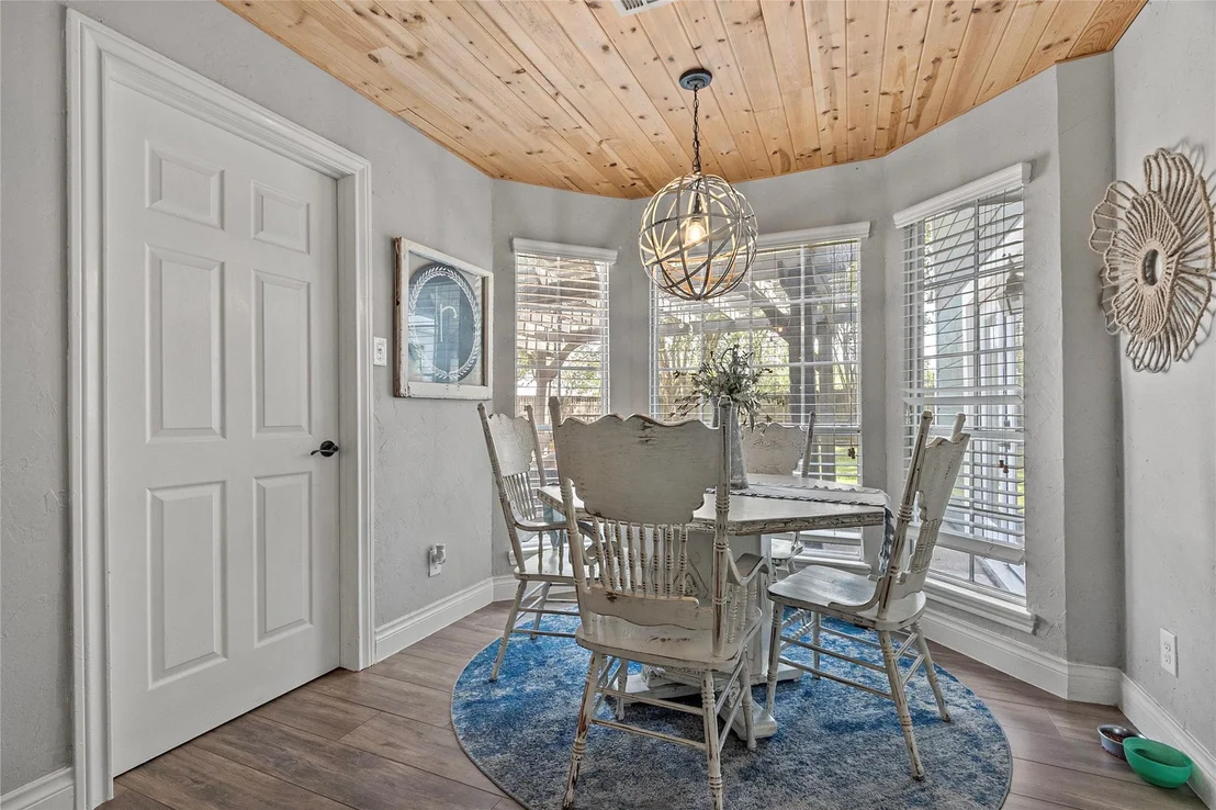 Photo of 1710 Durfey Lane