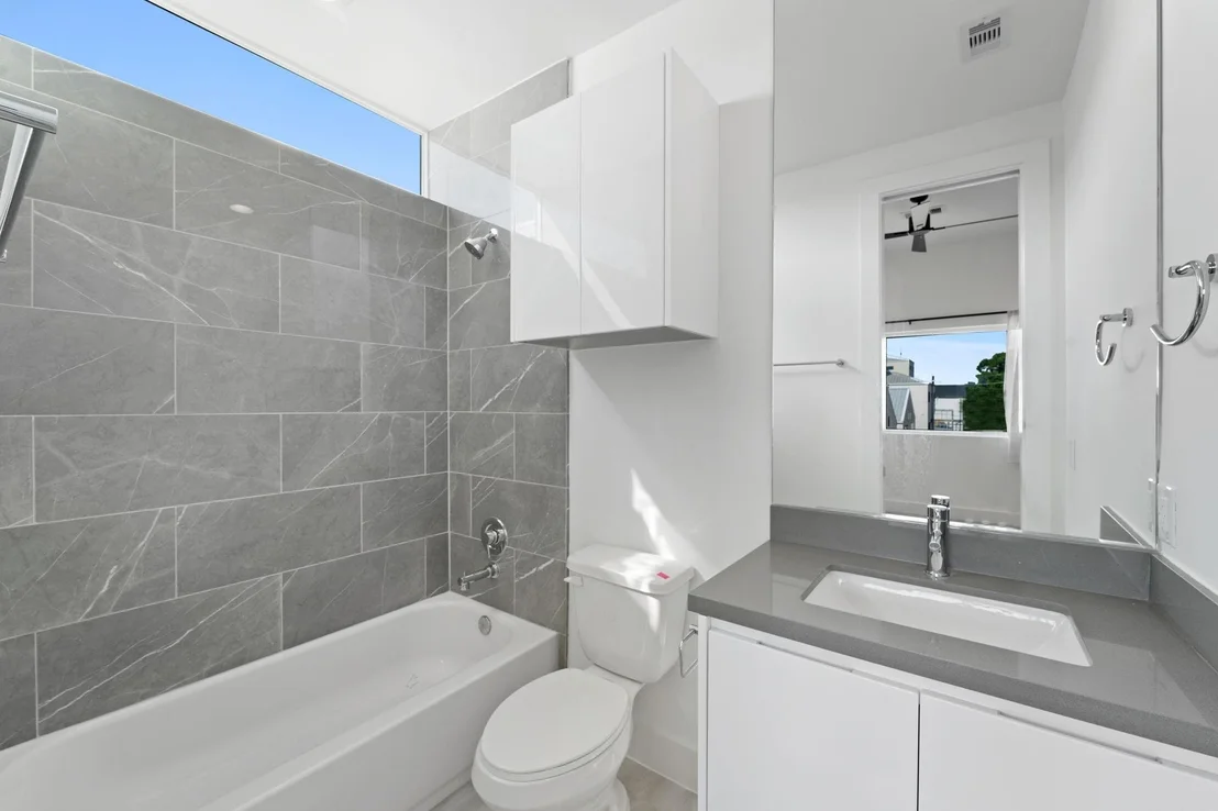 Photo of 2851 Decker Place