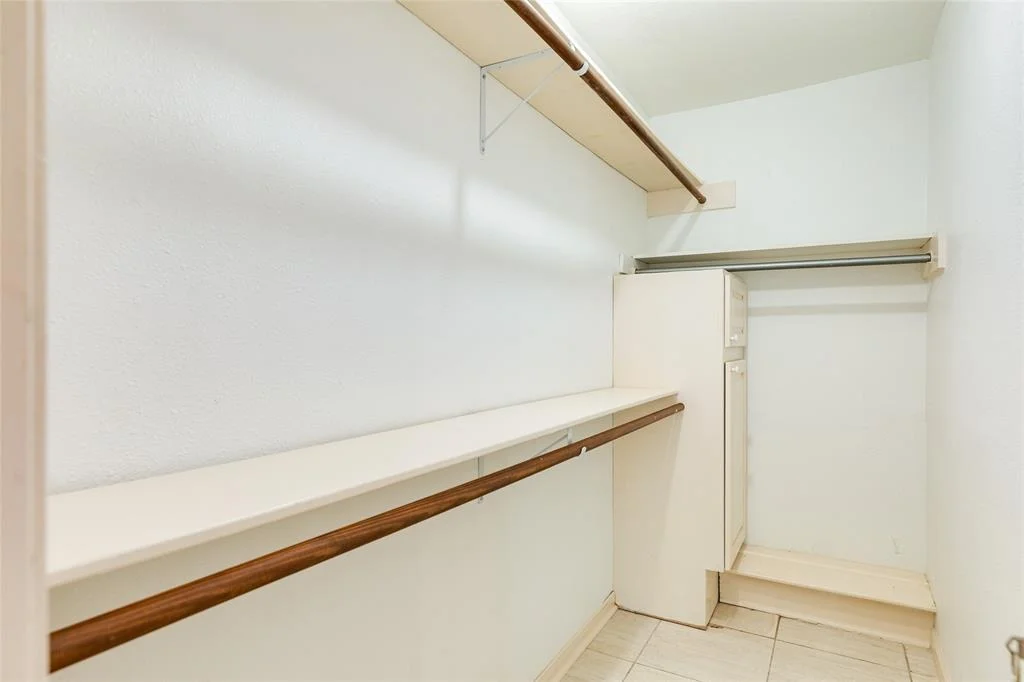 Photo of 8 Lakeview Drive