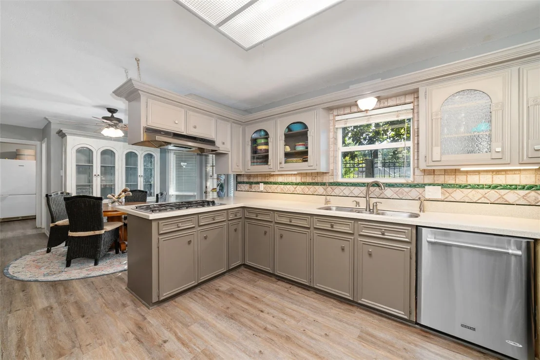 Photo of 10823 Dunbrook Drive