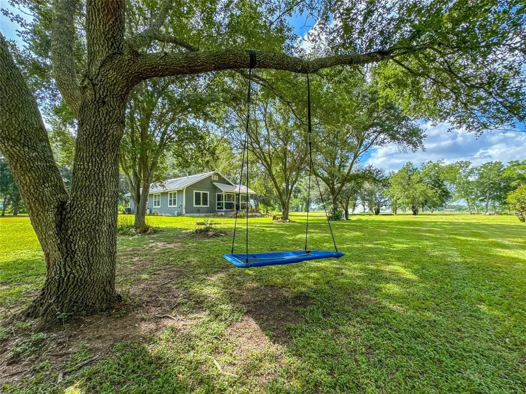 Photo of 7218 County Road 42