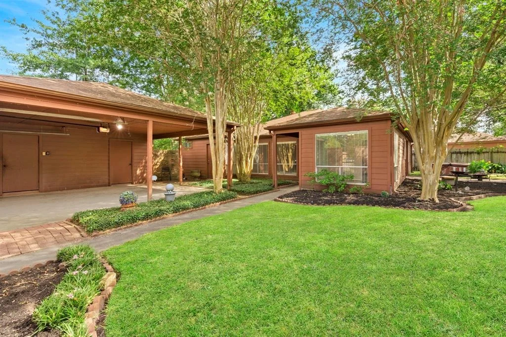 Photo of 6822 Clee Lane
