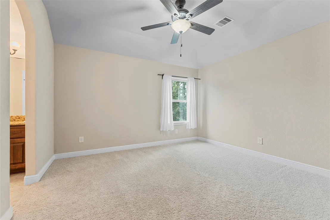 Photo of 15611 Lake Iris Drive