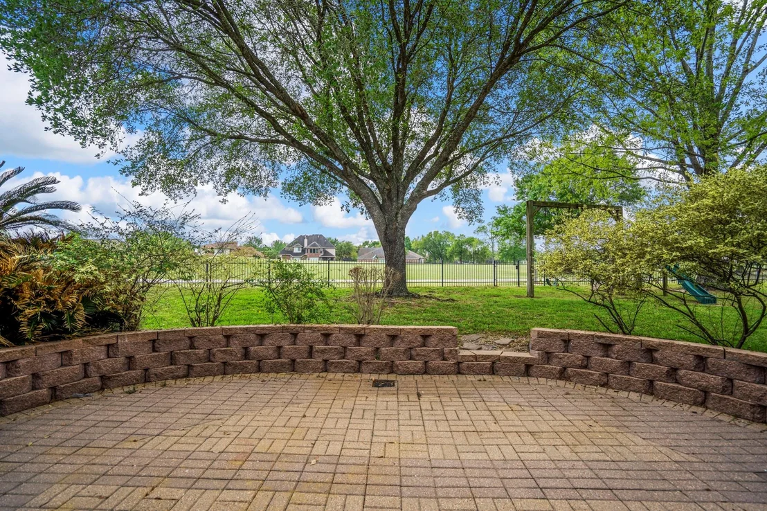 Photo of 5810 Sequoia Trace Court