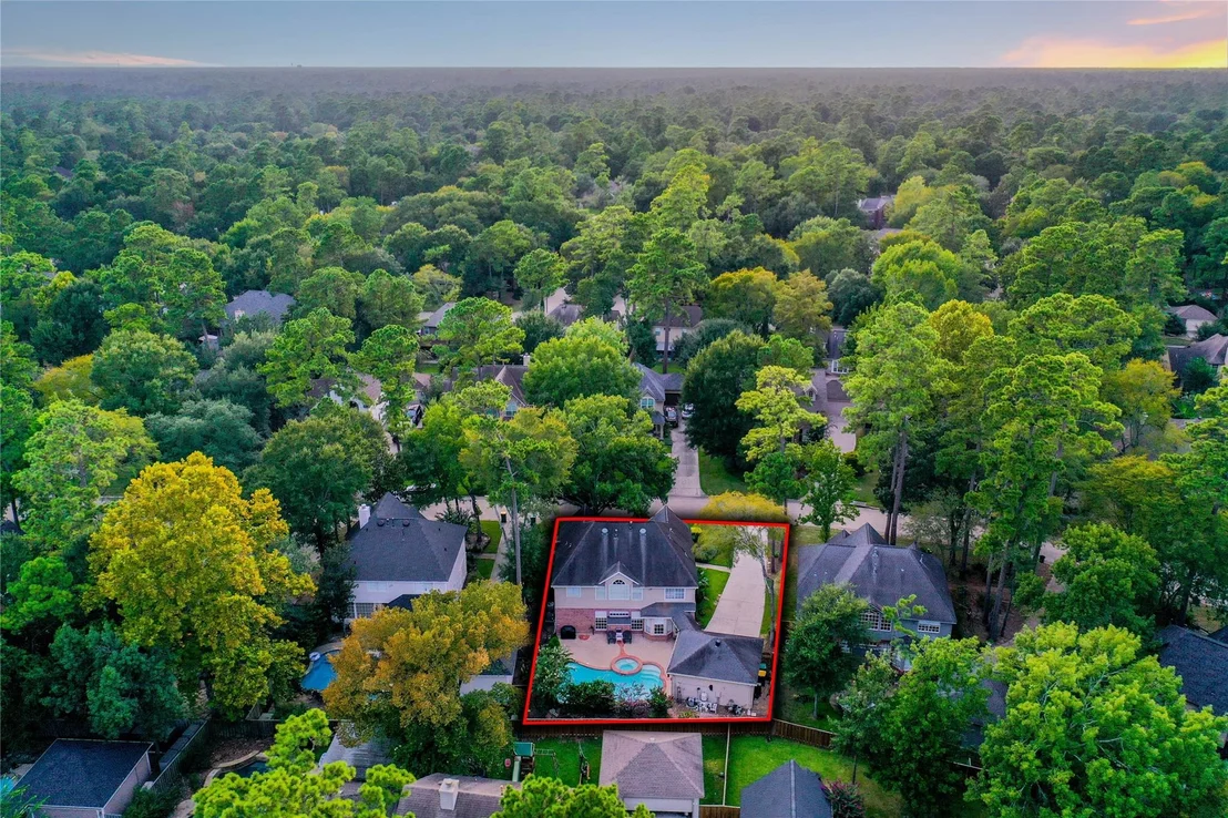 Photo of 79 N Cochrans Green Circle