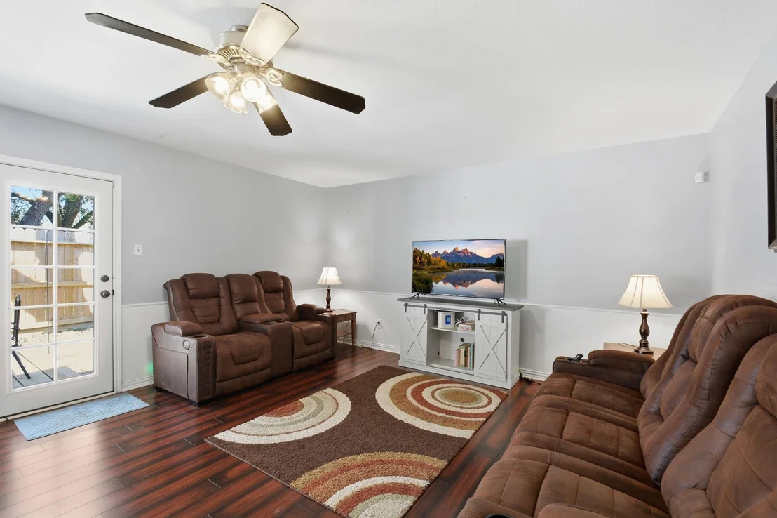 Photo of 4043 Coltwood Drive