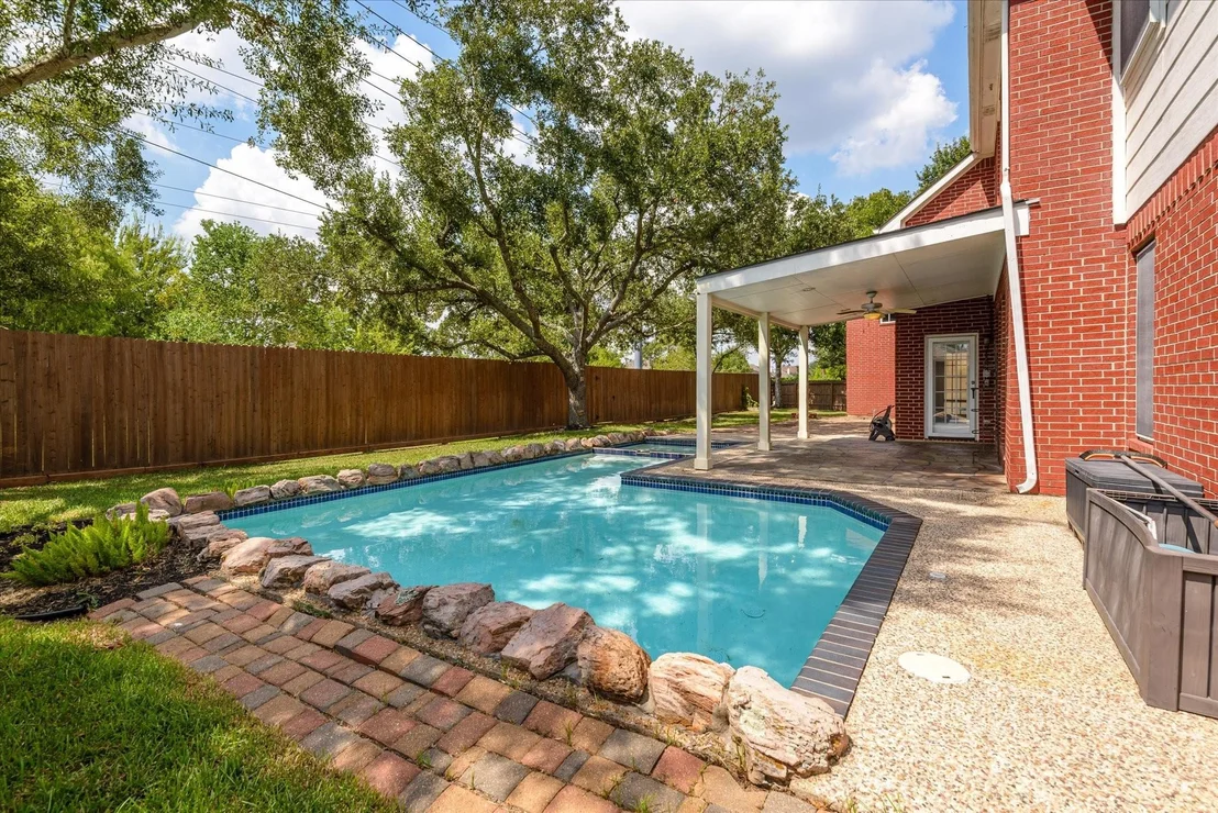 Photo of 1802 Cloud Croft Drive