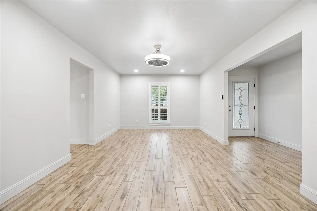 Photo of 10602 Del Monte Drive