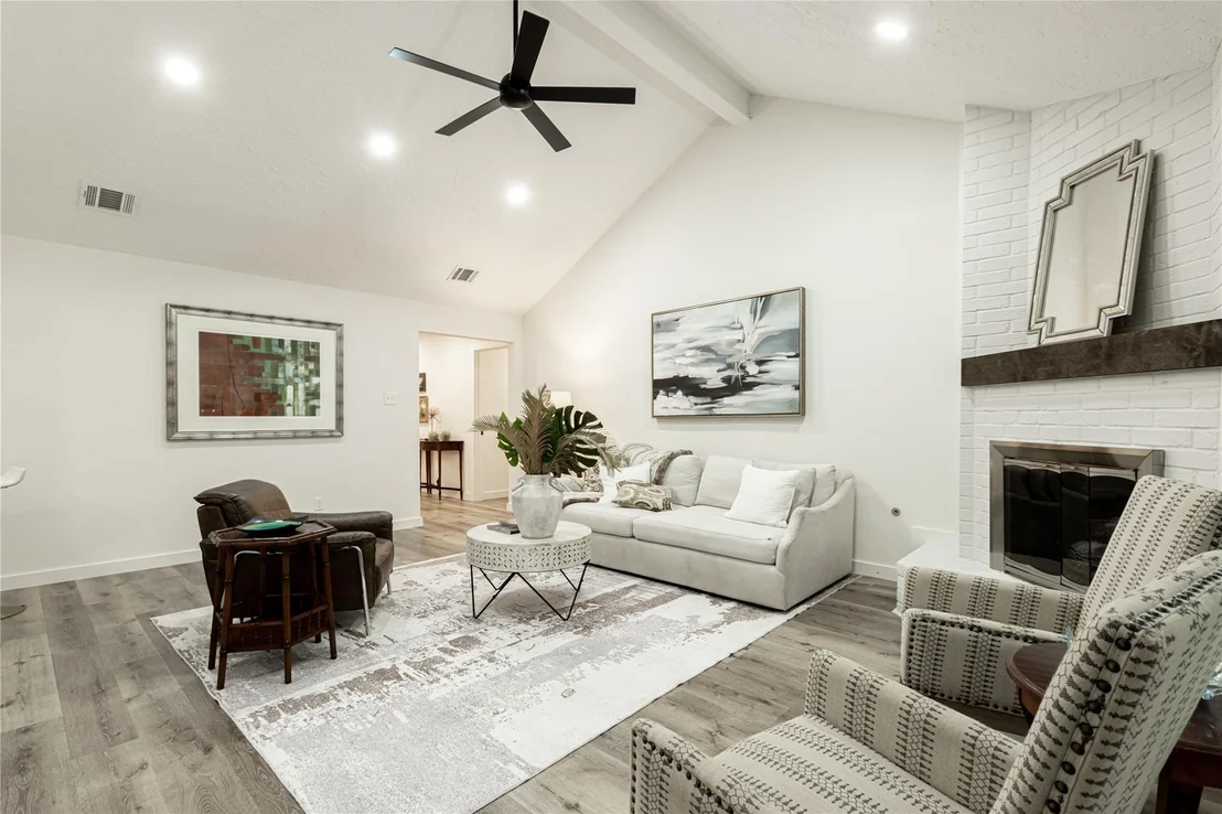 Photo of 12211 Appleby Drive