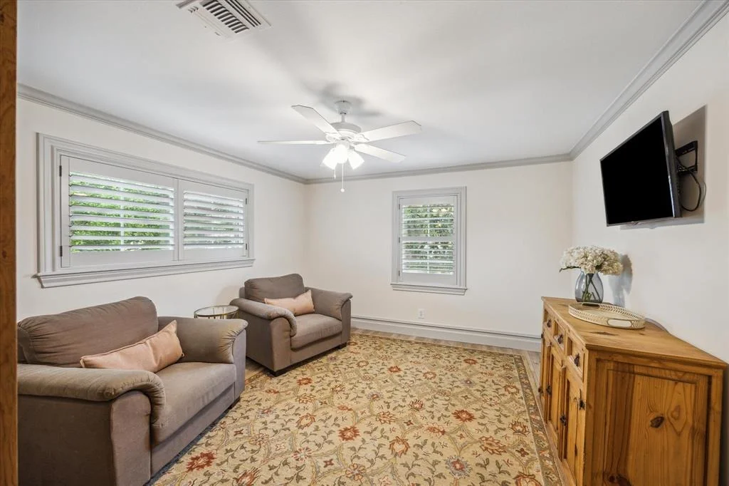 Photo of 14707 Carolcrest Drive