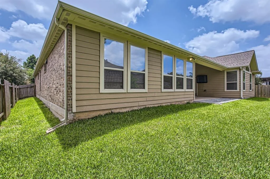Photo of 2044 Doolan Drive