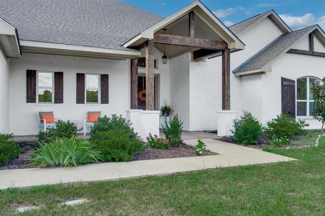 Photo of 16045 County Road 1130
