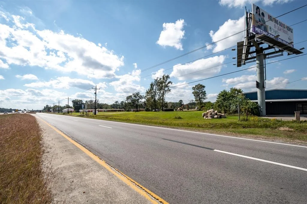 Photo of 12794 Highway 59