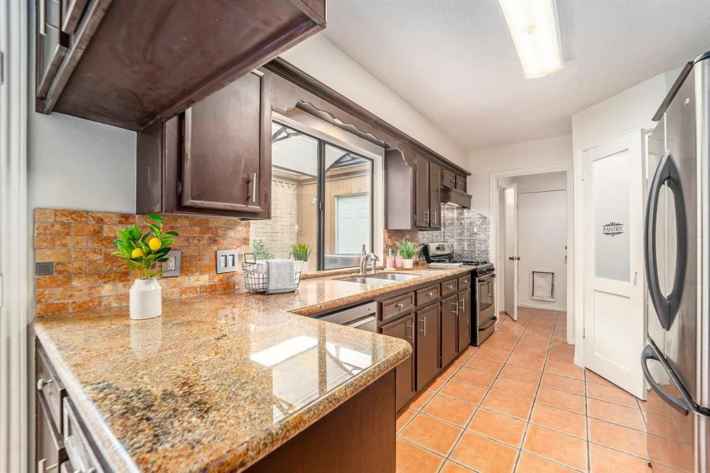 Photo of 4050 Heathersage Drive