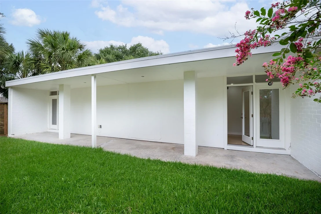 Photo of 10211 Willowgrove Drive