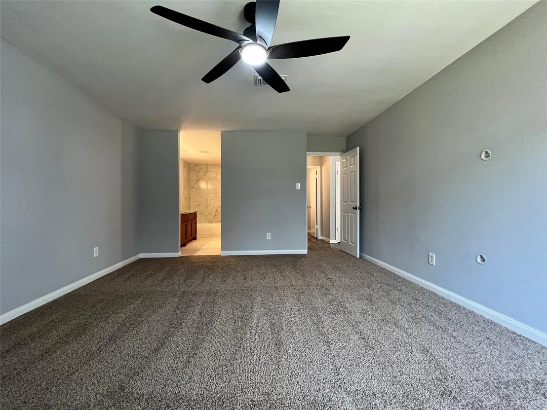 Photo of 7934 Bayou Forest Drive