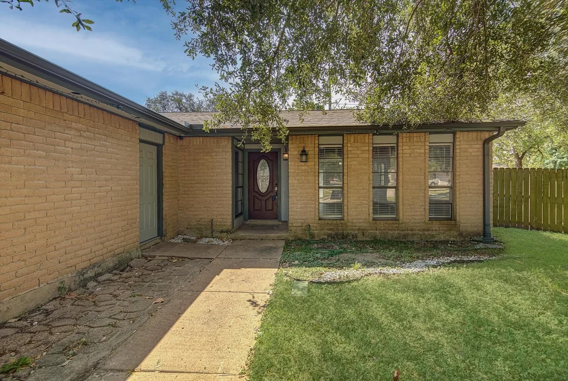 Photo of 5702 Golden Grove Lane