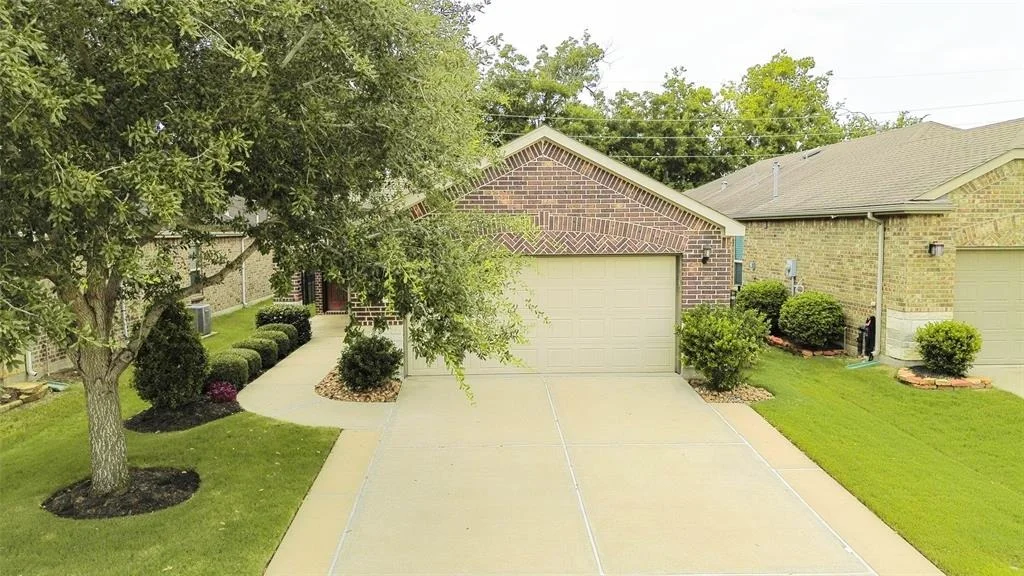 Photo of 438 Mistflower Drive
