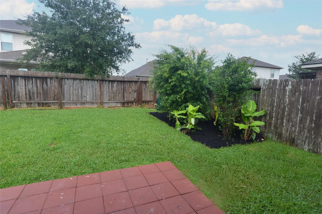 Photo of 6718 Poplar Bend Lane