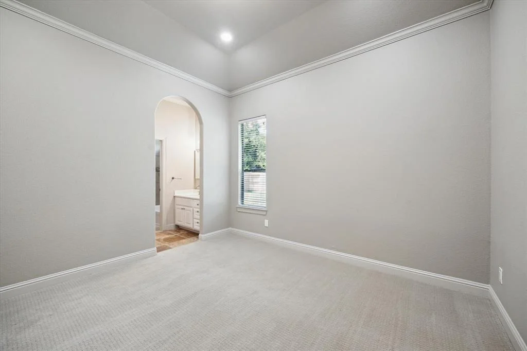 Photo of 27318 Tropper Hill Lane