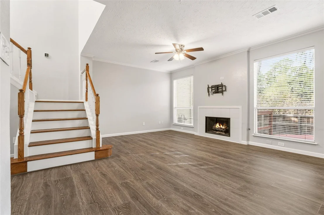 Photo of 59 N Avonlea Circle N