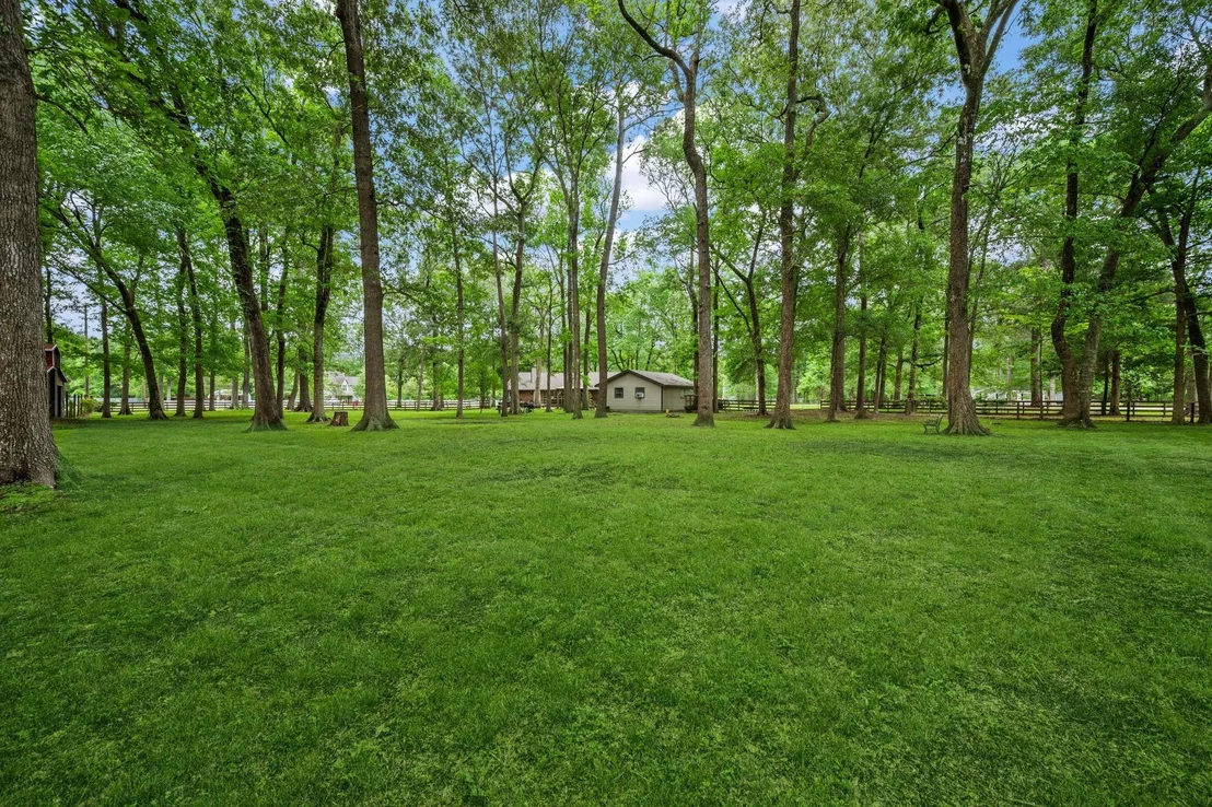 Photo of 733 County Road 6763