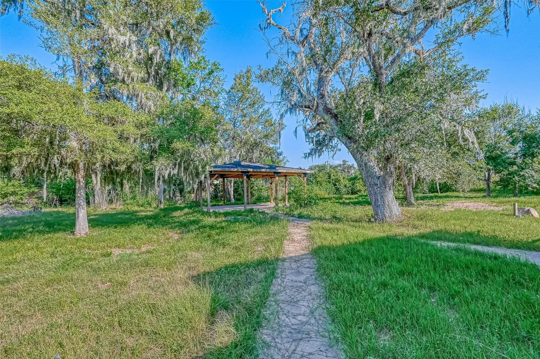 Photo of 106 County Road 416
