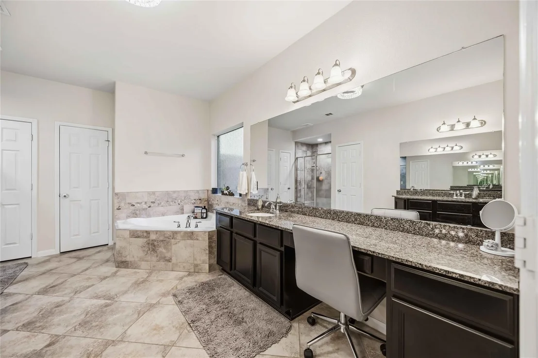 Photo of 12418 Garnet Road