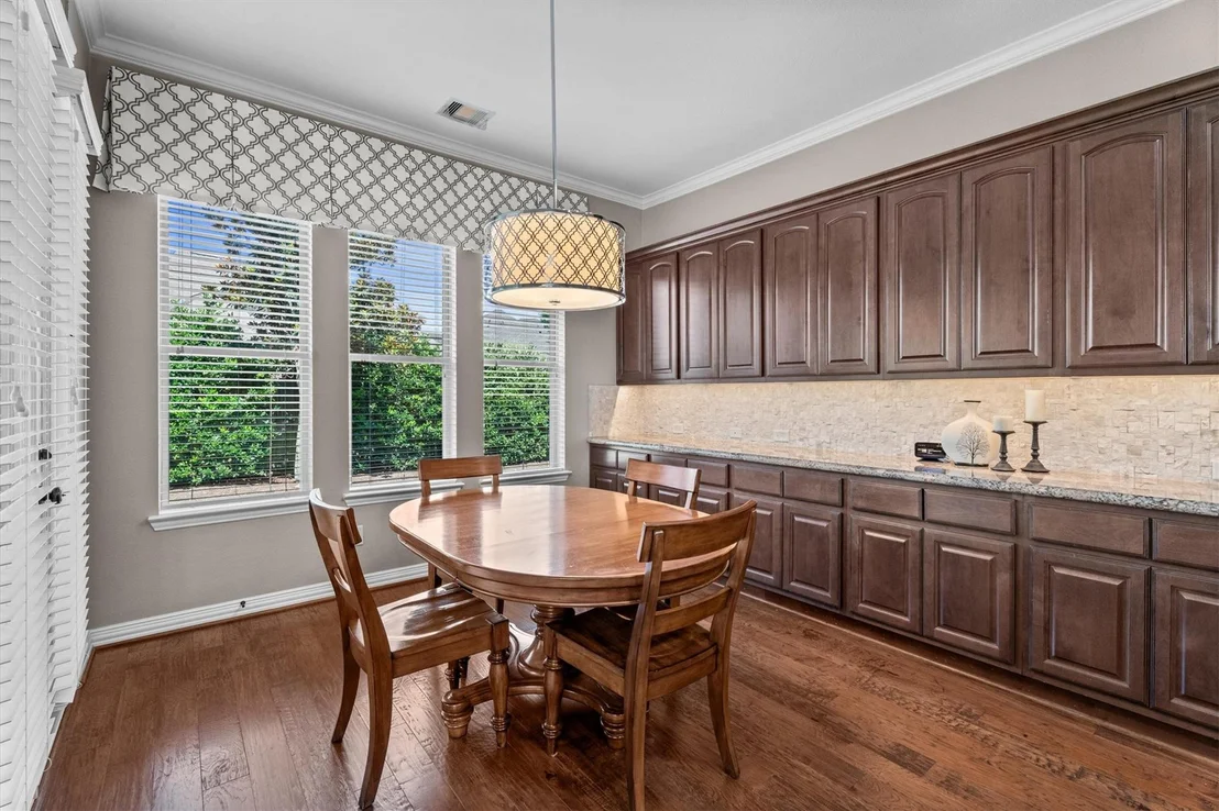 Photo of 130 E Cove View Trail