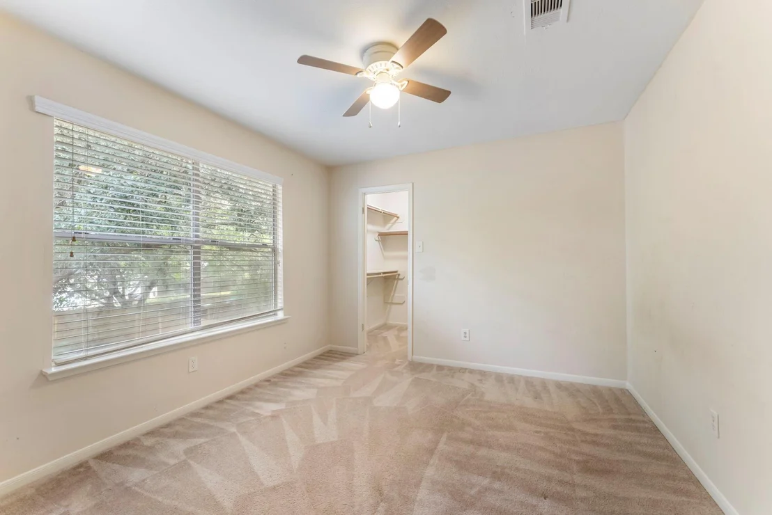 Photo of 2318 Rolling Glen Drive