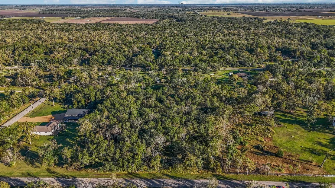 Photo of 6051 Loyce Lane