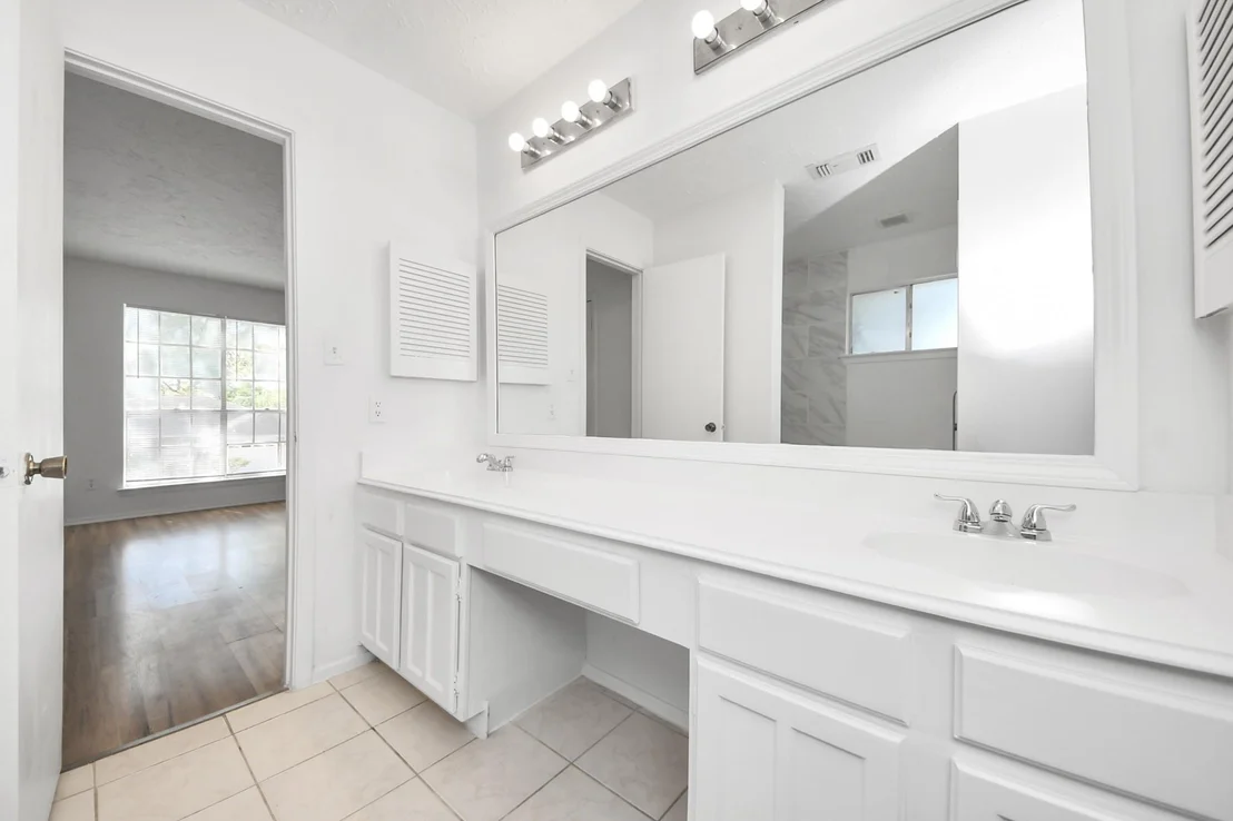 Photo of 13402 Pecan Oak Drive