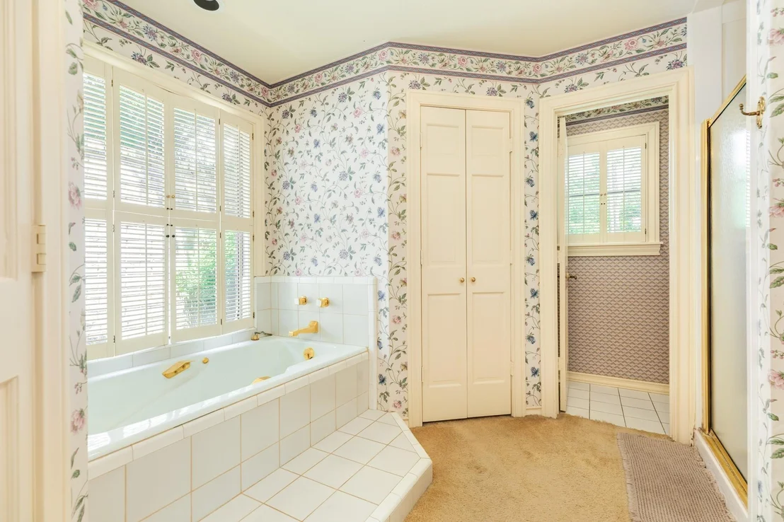 Photo of 110 Sequoia