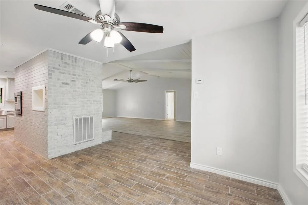 Photo of 290 Maple Lane