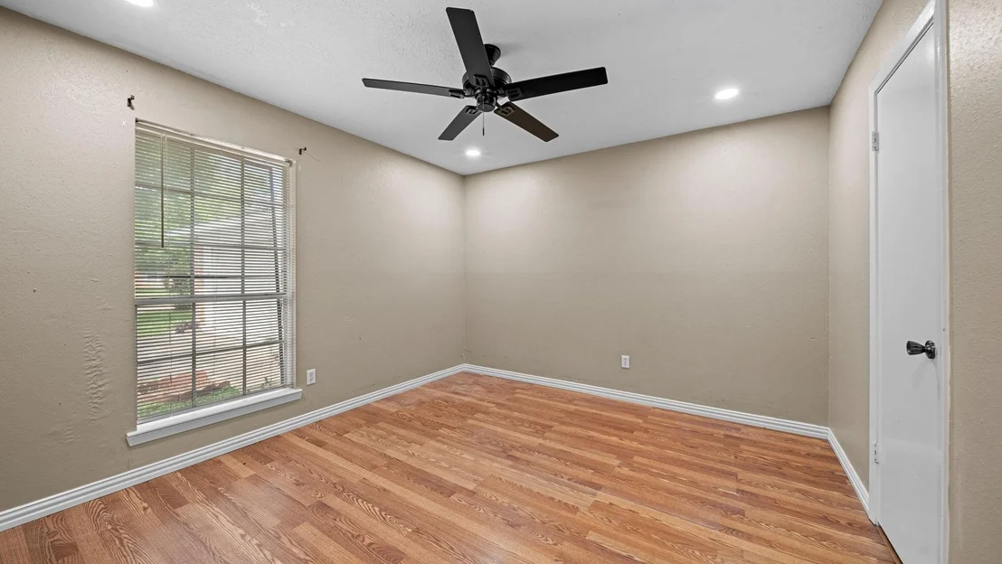 Photo of 1342 Padstow Lane