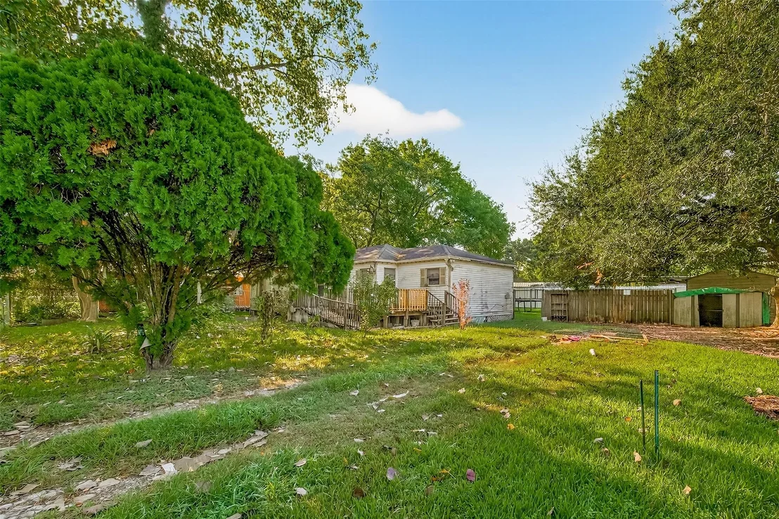 Photo of 605 Heather Gate Lane