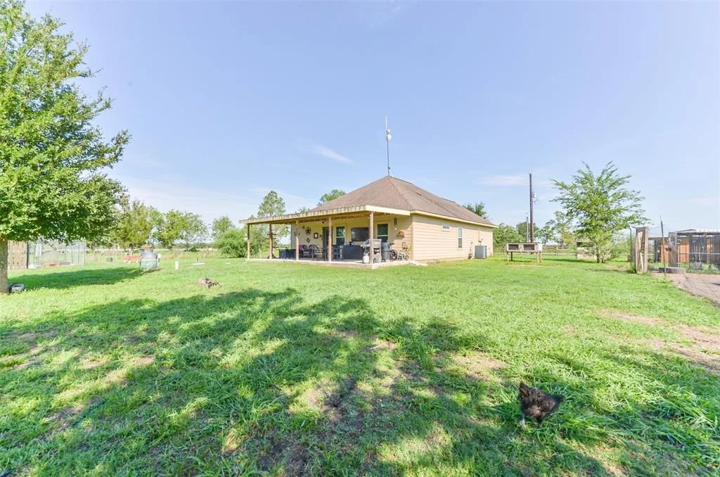 Photo of 5947 Mockingbird Lane