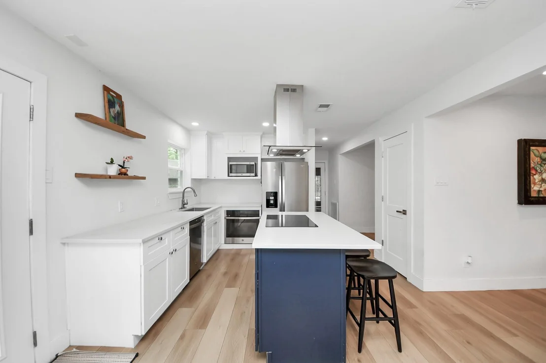 Photo of 6 Yewleaf Court