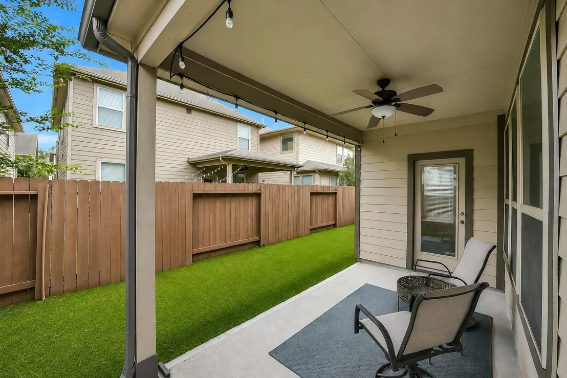 Photo of 1910 Barrel Oak Drive
