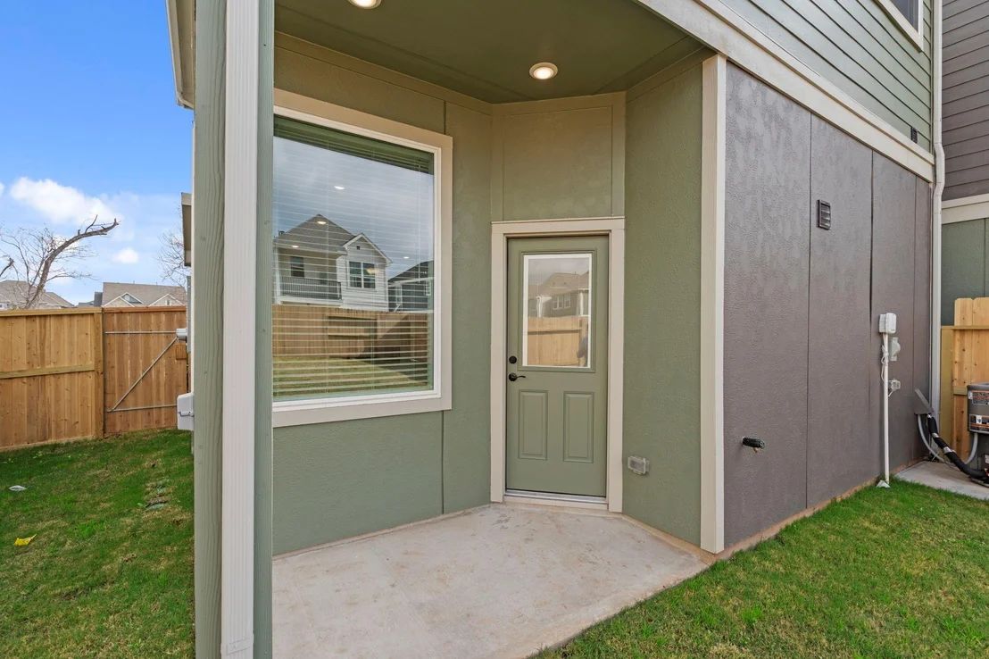 Photo of 2815 Brandon Bluff Bend
