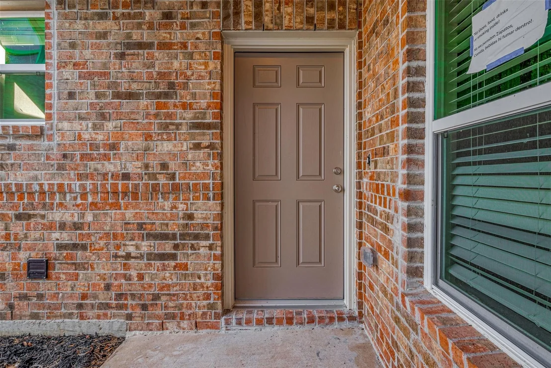 Photo of 210 Emerald Thicket Lane