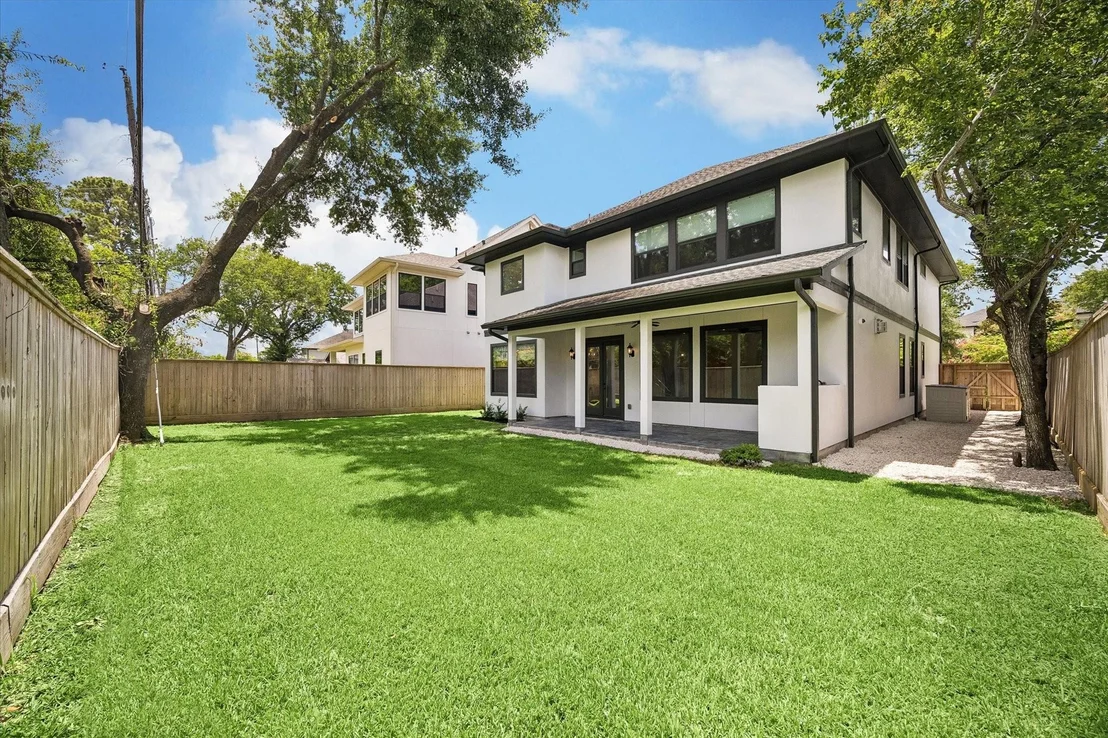 Photo of 1539 Hewitt Drive