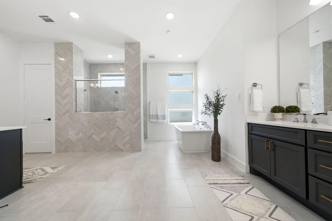 Photo of 11006 White Caterpillar Drive