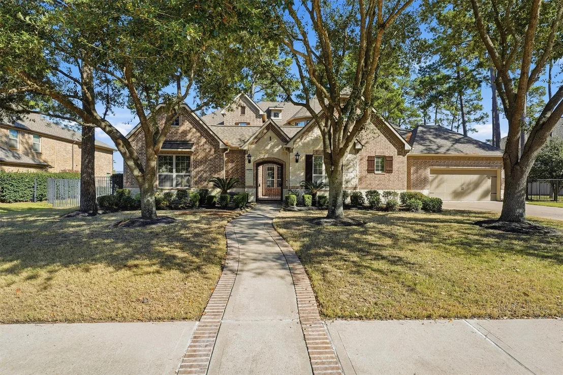 Photo of 13606 Oak Harbor Bend