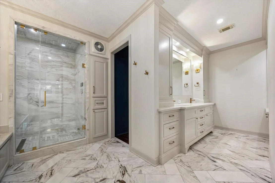 Photo of 3117 E Elm Circle