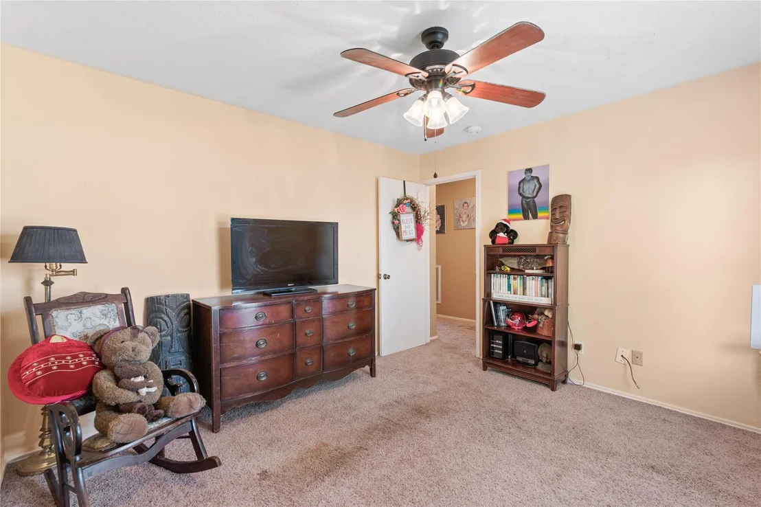 Photo of 3727 Oak Lace Drive