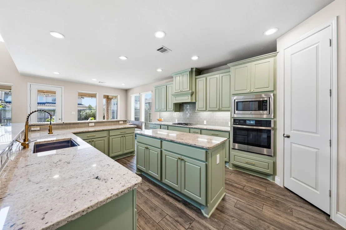 Photo of 18911 New Birmingham Drive